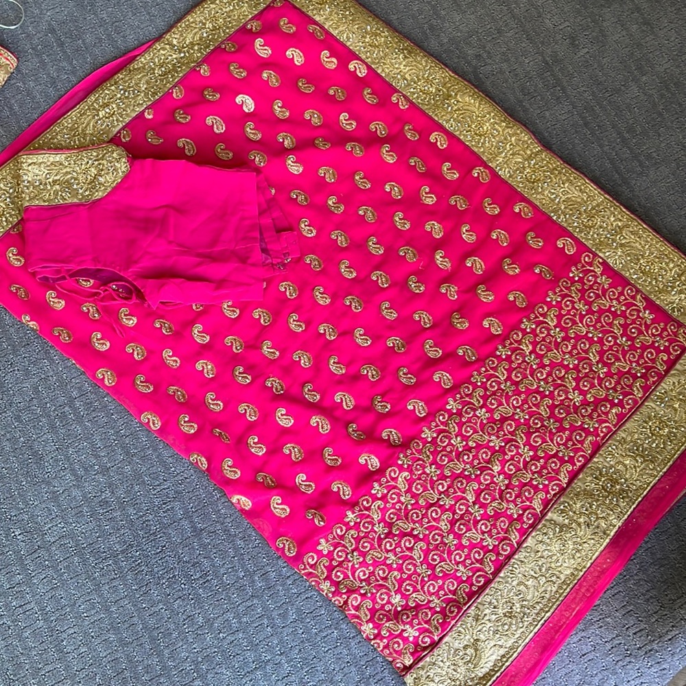 Pink heavy saree